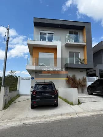 Casa à Venda no Condomínio Terra Nobre – Moderna e Completa