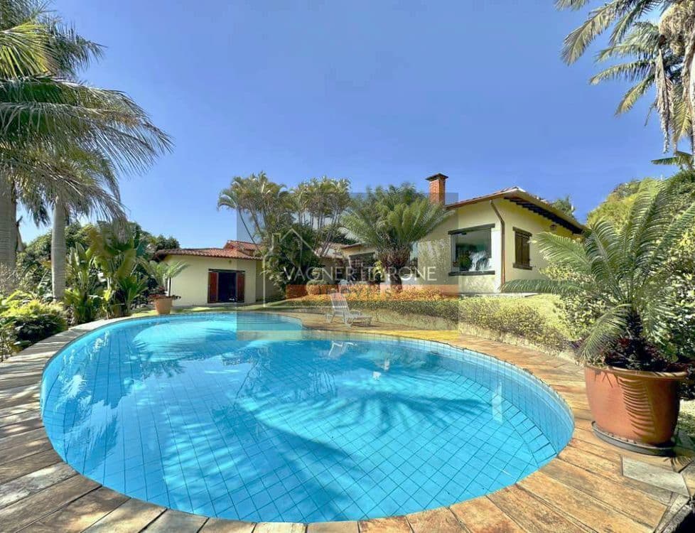 Casa Térrea à Venda no Condomínio Vila Velha – Granja Viana