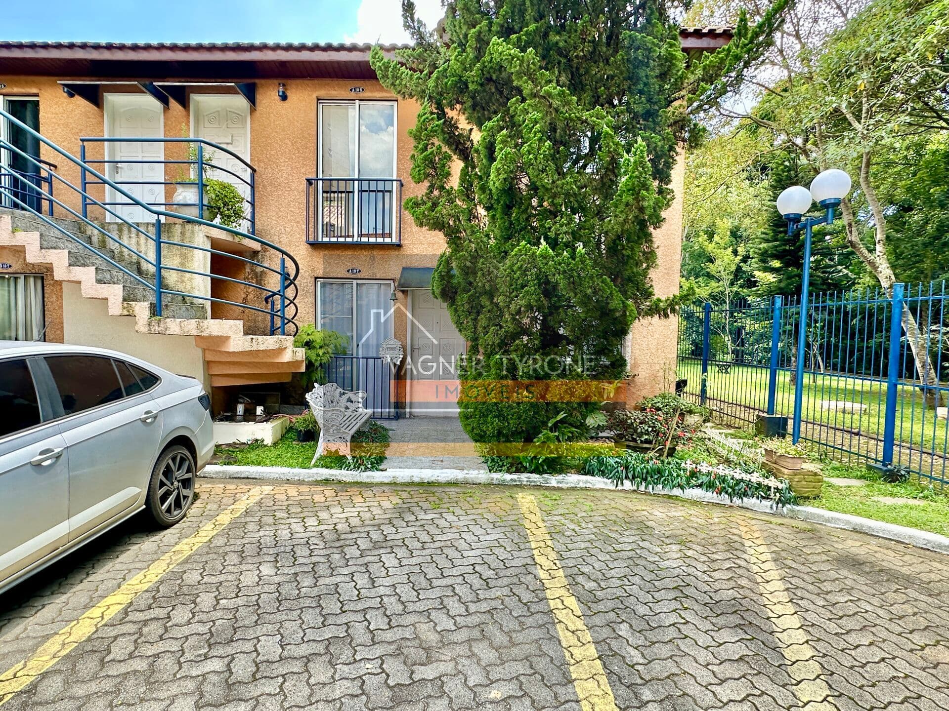 Casa à Venda no Condomínio Villagio Valle Verde – Cotia