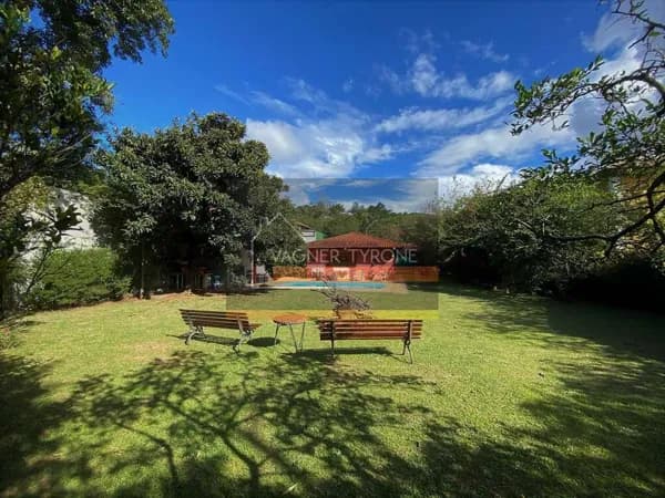 Casa Térrea à Venda na Chácara Vale do Rio Cotia – Condomínio na Fazendinha