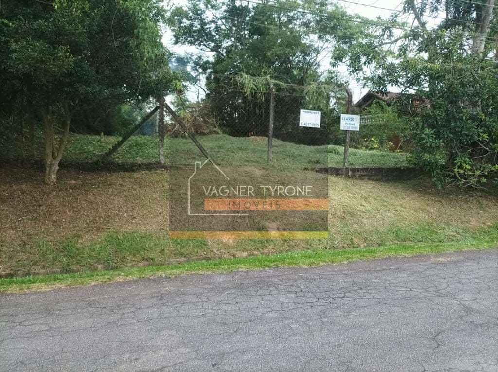 COND. CHÁCARAS DA REPRESINHA - LOTE 1.871,80 M² - KM 33 RAP. TAVARES