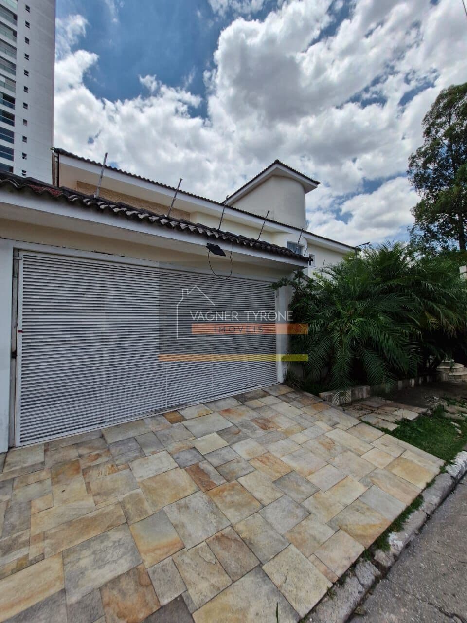 🏡 Casa de Alto Padrão à Venda no Jardim Adalgisa – Osasco