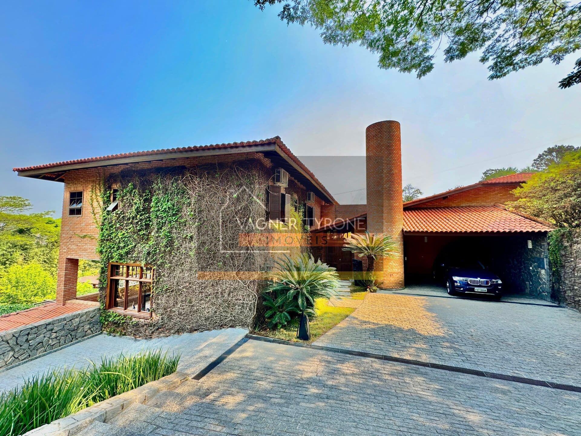 Imponente Residência à Venda - Granja Viana, Forest Hills, Jandira - São Paulo
