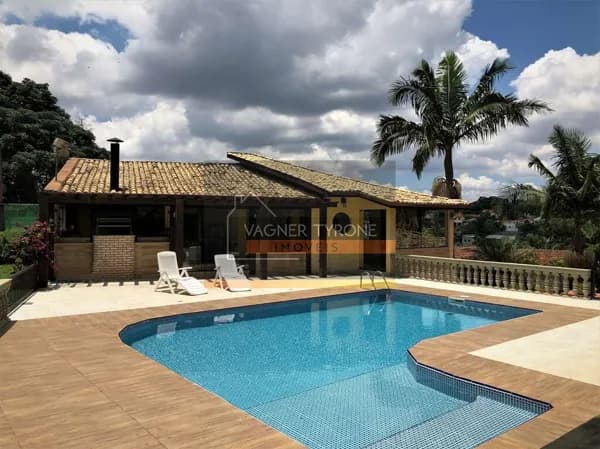 🏡 Casa Contemporânea à Venda – Condomínio Jardim Passárgada | Vista Parque Cemucam