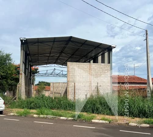 🔑 Barracão Estruturado à Venda — Obras Paralisadas, Pronto para Concluir!