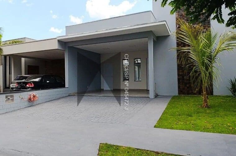 Residência no Condomínio Alvorada em Araraquara-SP.