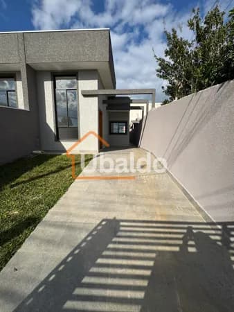 Casa em Araucária - Costeira