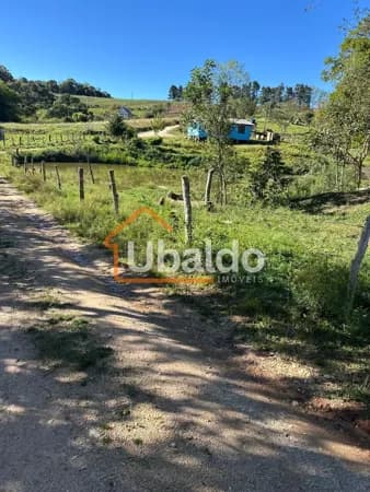 Fazenda/Sítios/Chácaras em Araucária - Guajuvira