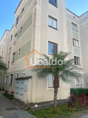 Apartamento em Araucária - Costeira