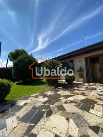 Casa Semi Mobiliada no bairro Tindiquera - Araucária