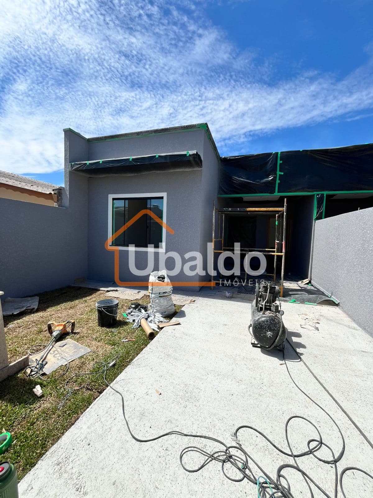 🏡 Casa à venda – Moderna e aconchegante!