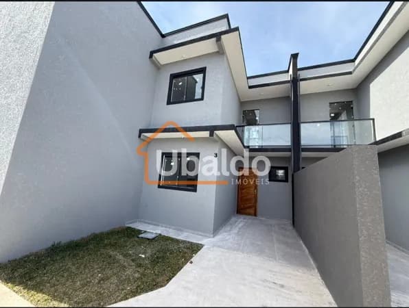 Sobrado em Curitiba - Campo de Santana
