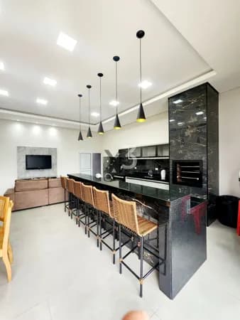 Casa no bairro Grecia com 4 suites!