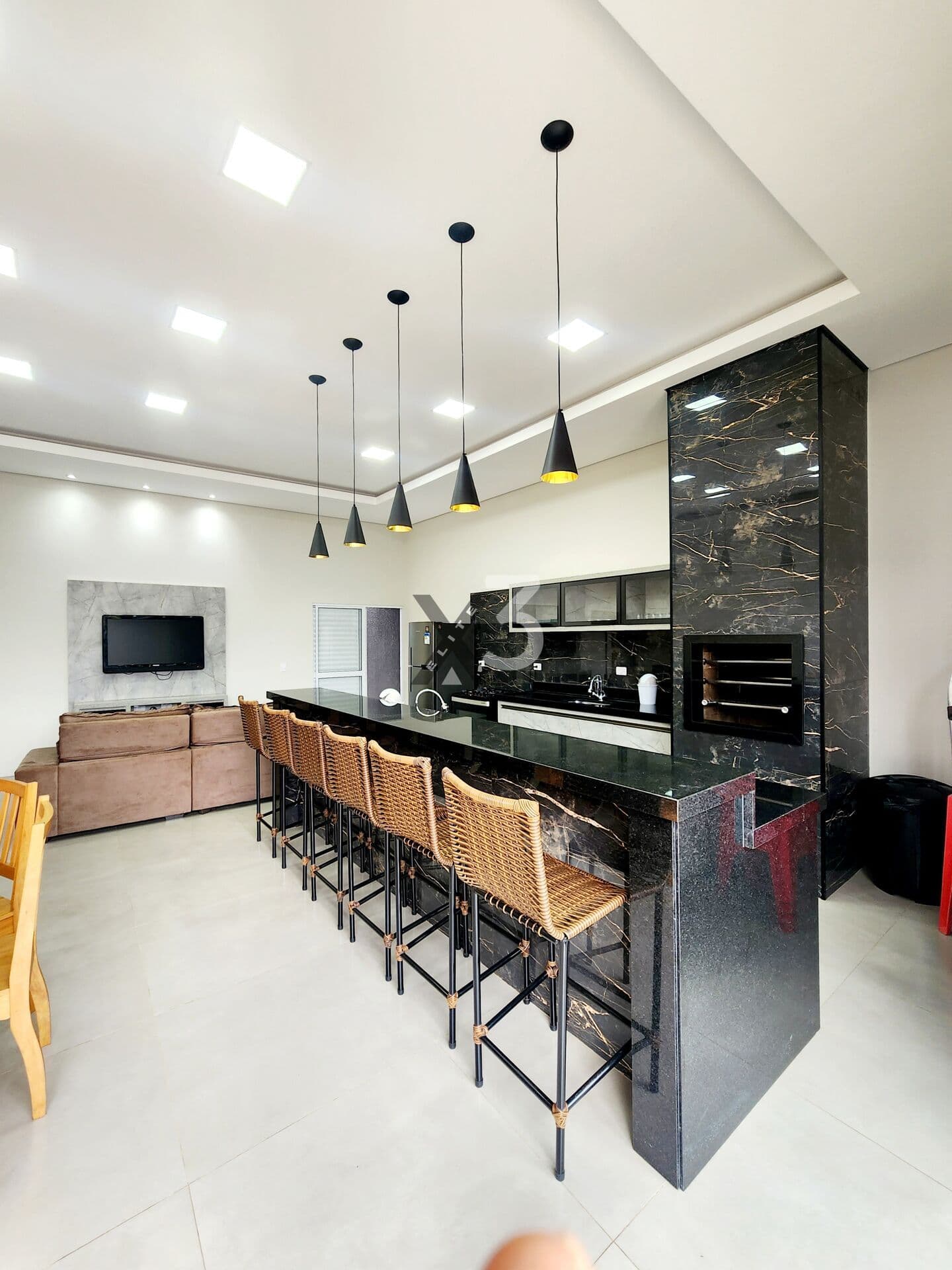 Casa no bairro Grecia com 4 suites!