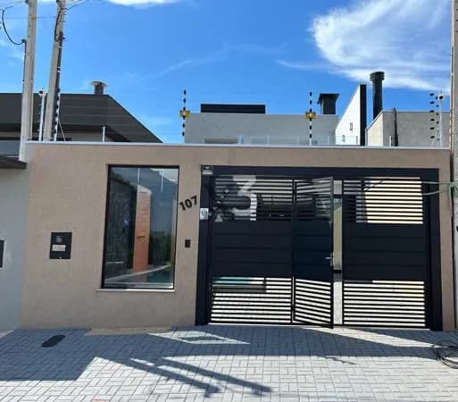 Casa Sobrado no bairro Riviera