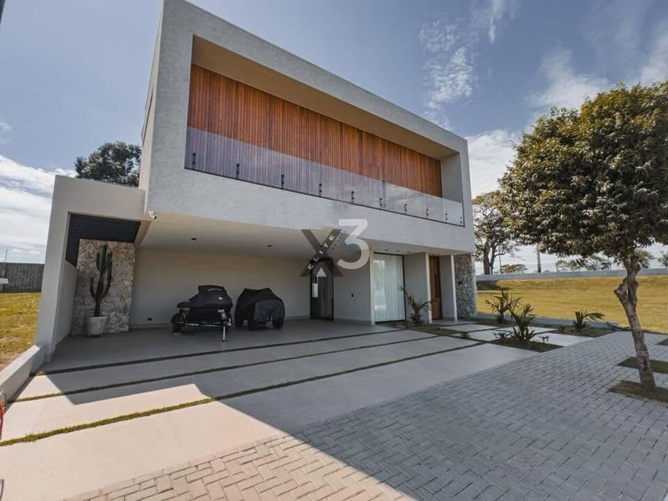 Casa no Condominio Mirante do Rio Parana em Porto Rico PR
