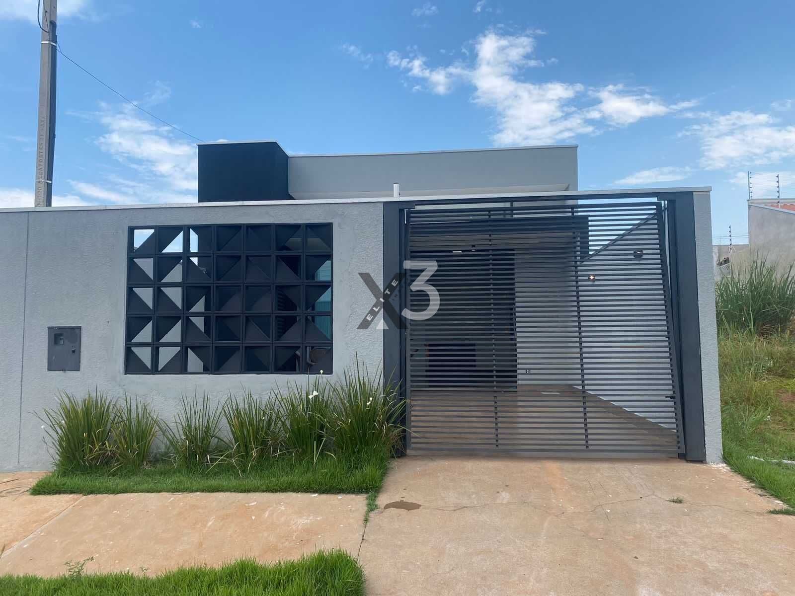 Casa no Bairro Riviera em Porto Rico PR