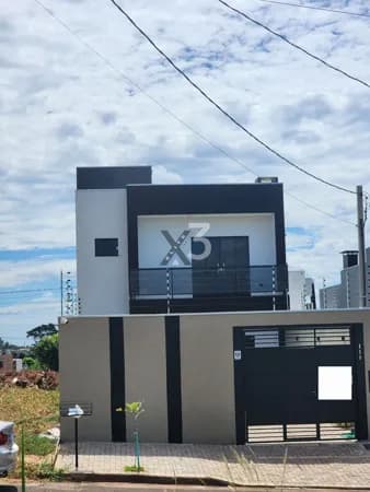 Casa Sobrado a venda no Bairro Riviera