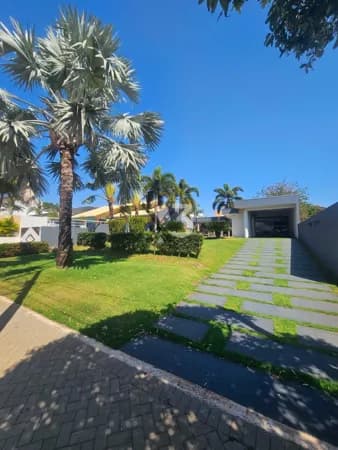 Casa no Condomínio Eldorado em Porto Rico PR