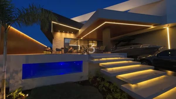 Casa Alto Padrão Resort Residence