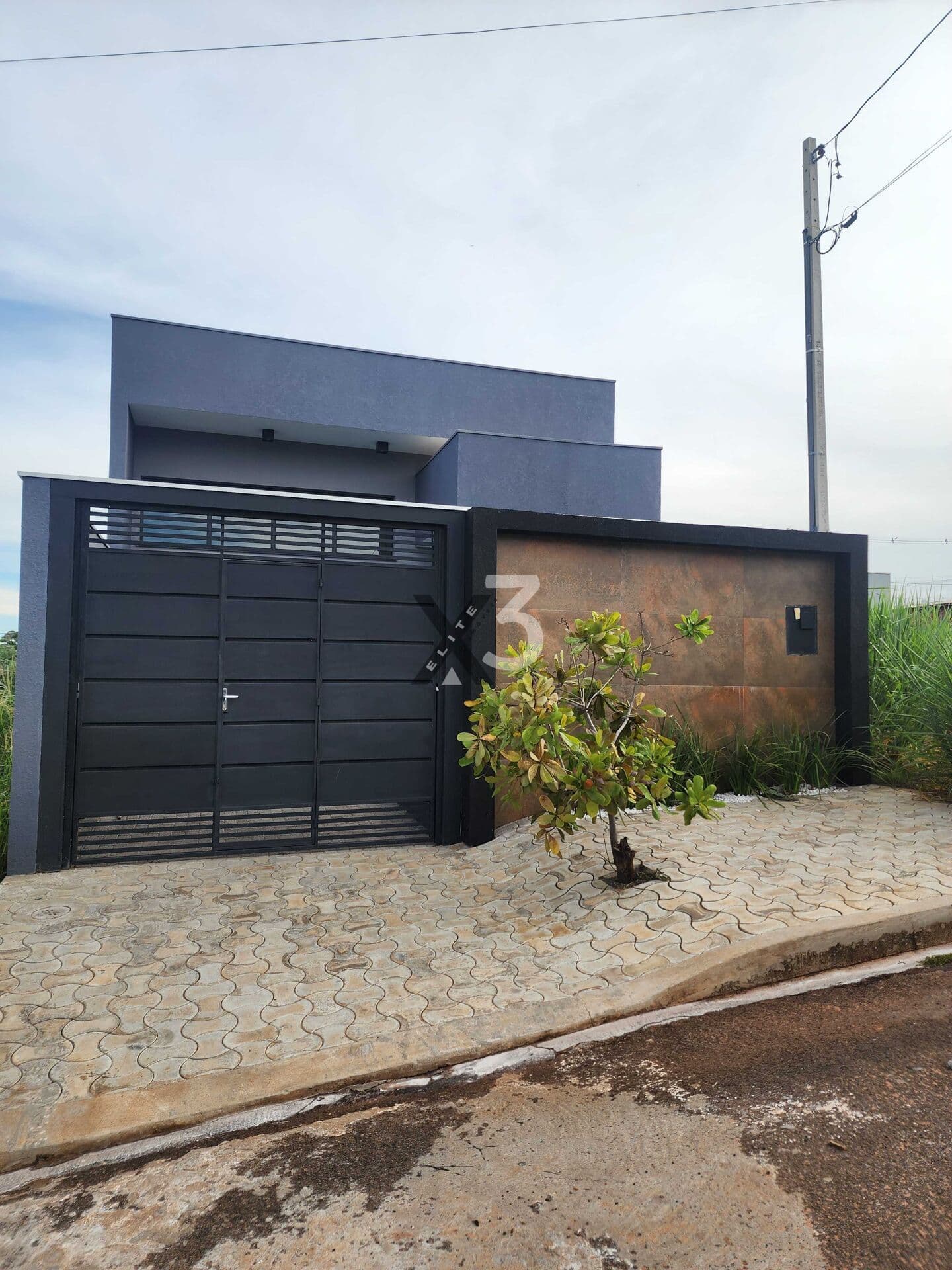 Casa no bairro Riviera em Porto Rico PR