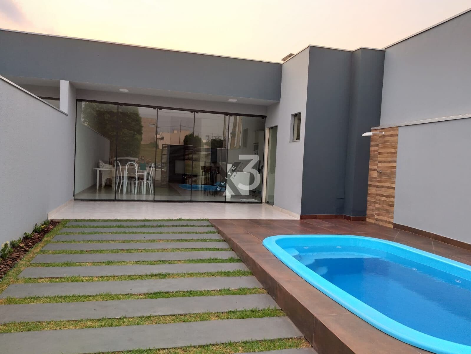 Casa no jardim Grecia