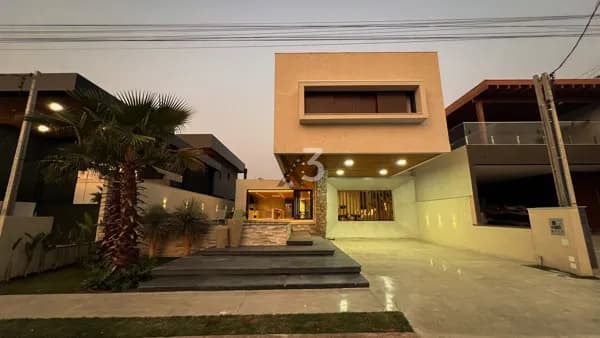 Casa estilo sobrado, alto padrão, localizada no Condomínio Porto Rico Resort Residence - Porto Rico/PR