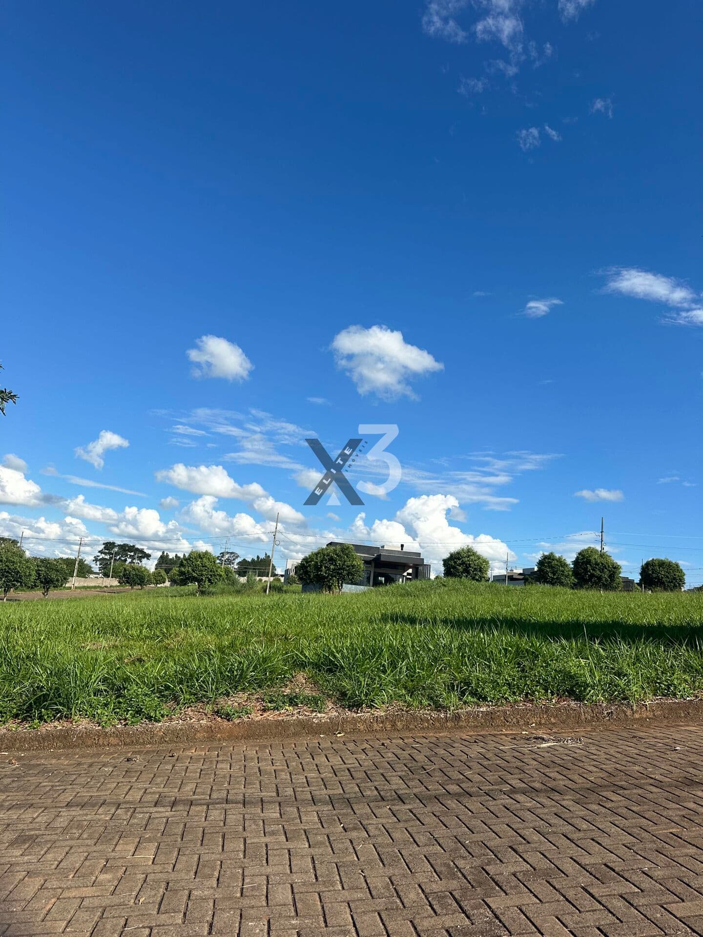 Terreno em Condomínio Oasis do Rio Parana, em Porto Rico PR