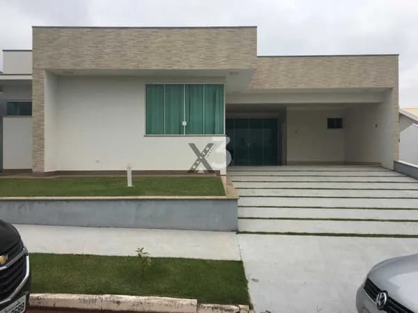 Casa no Condomínio Mirante do Rio Parana para locacao!