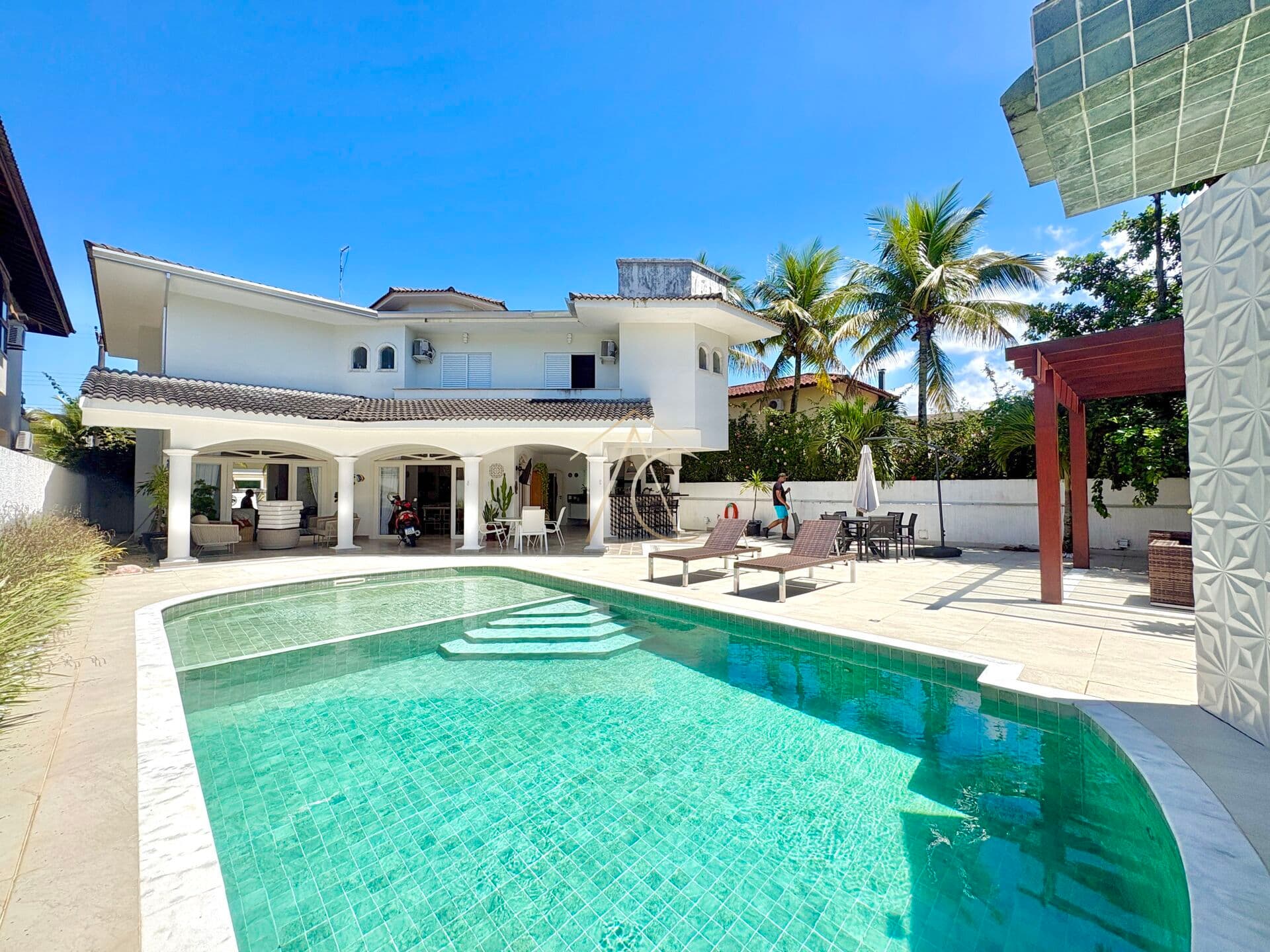 Casa à venda no Condomínio Jardim Acapulco – Guarujá SP