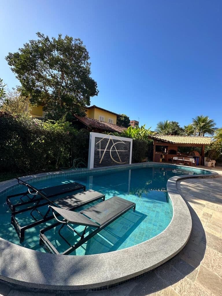 Casa à venda no Condomínio Granville – Guarujá SP