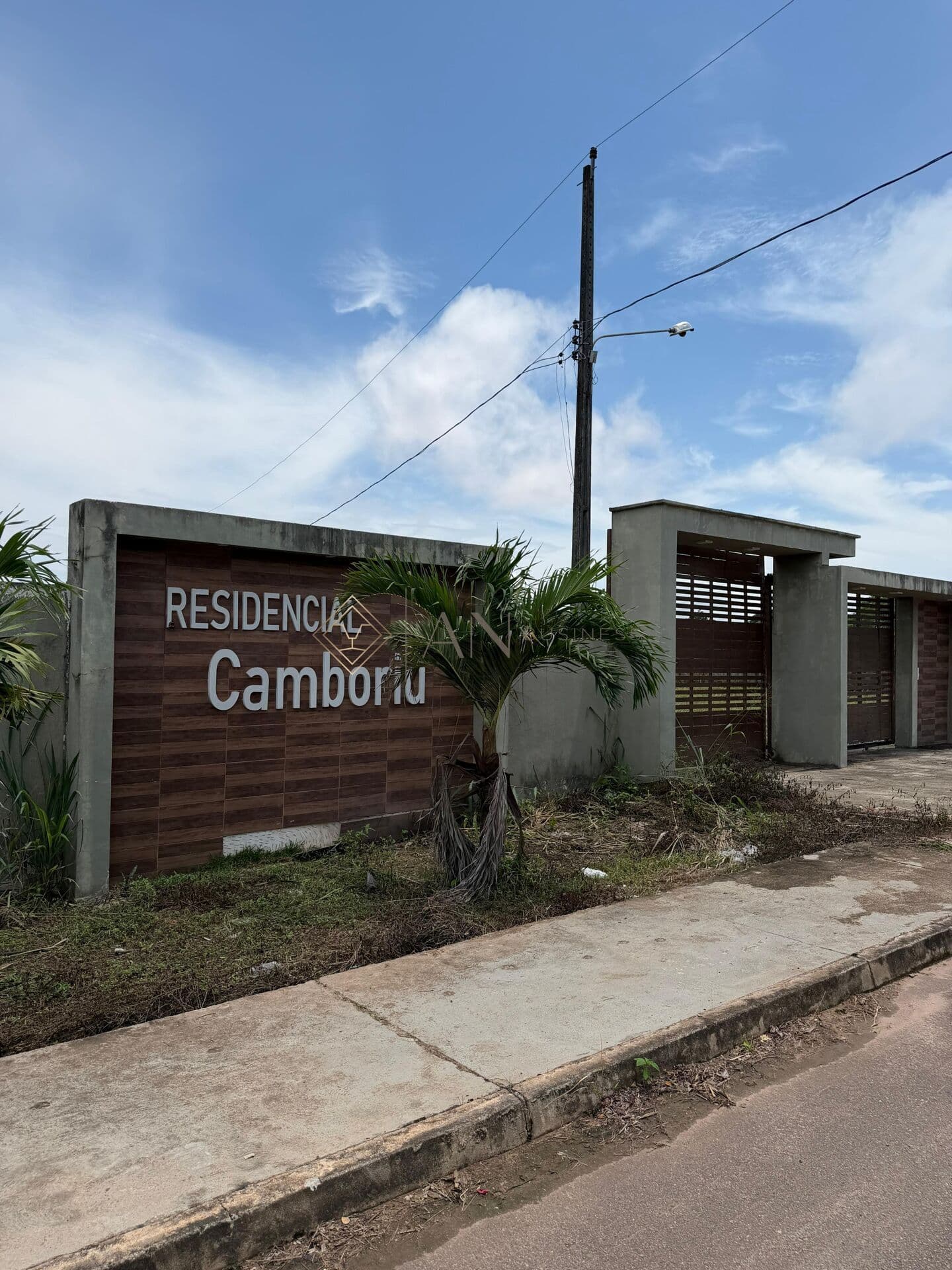 Lote à Venda no Residencial Camboriú - 337m² - Zona Sul de Macapá