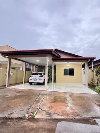 Casa à Venda no Condomínio Eldorado - Porteira Fechada e Energia Solar - Macapá