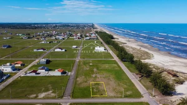 Lote/Terreno em Balneário Gaivota - Areias Claras