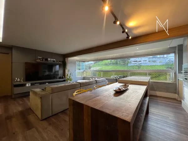 Apartamento 4 quartos no Buritis!