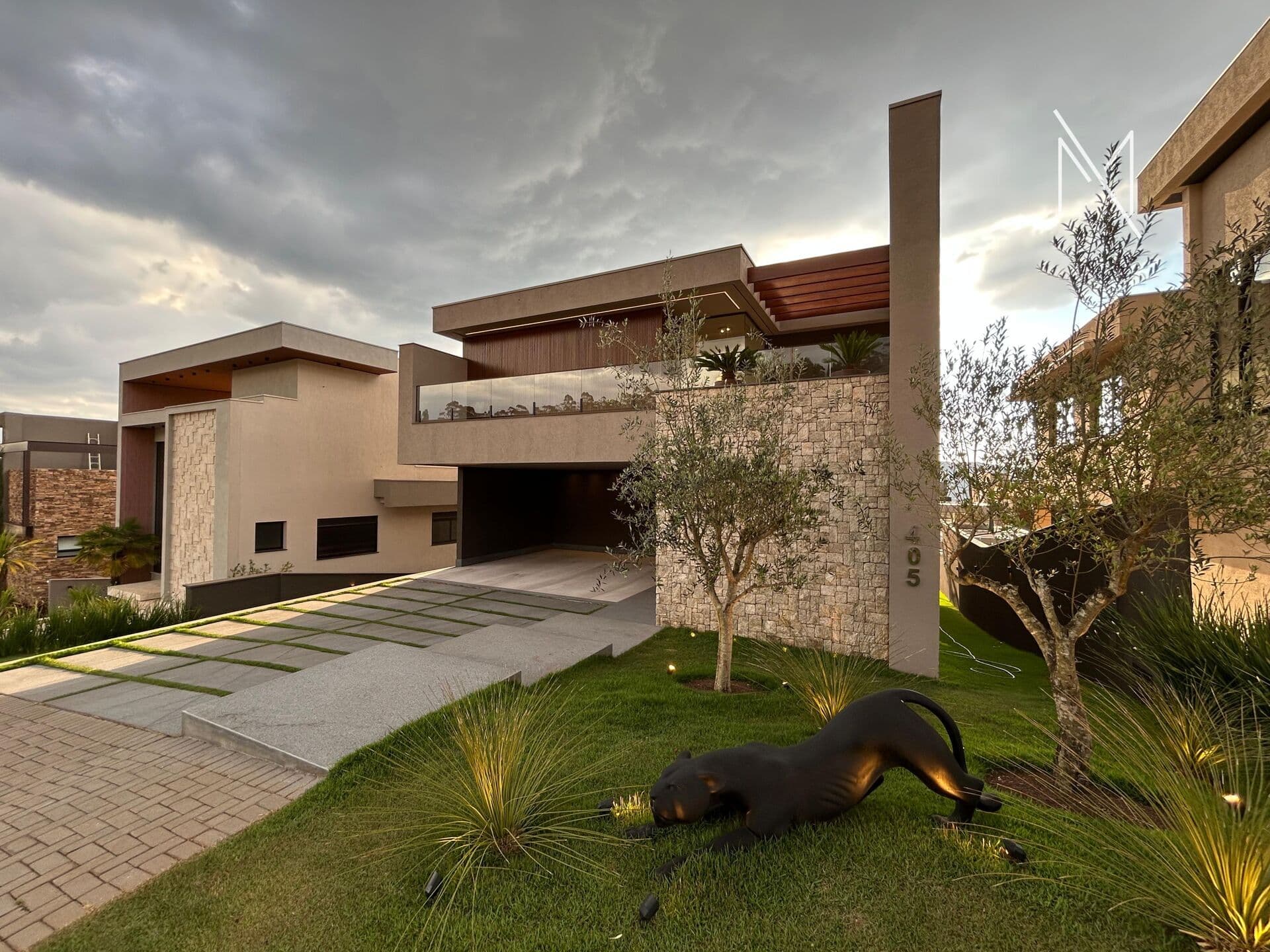 Casa em Alphaville com vista!