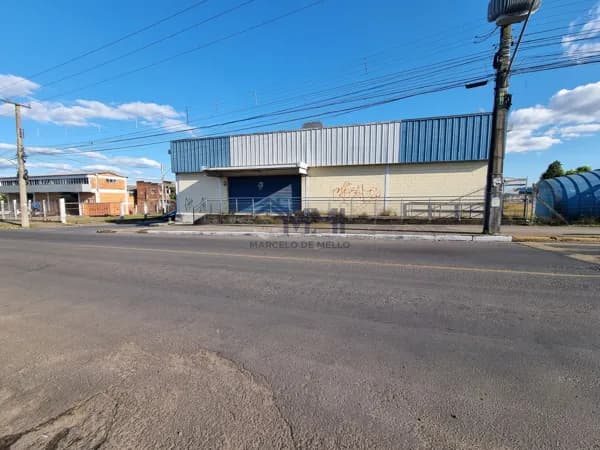 Pavilhão para Aluguel – Ampla Área e Excelente Localização