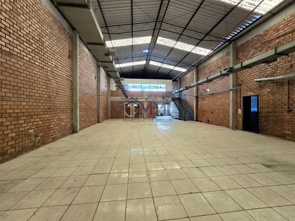 Prédio Comercial com 804,72m2 à Venda – Próximo à Prefeitura de Novo Hamburgo
