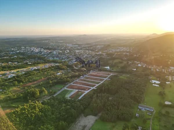 Terreno à venda em Dois Irmãos - acesso fácil à Serra Gaúcha e Gramado