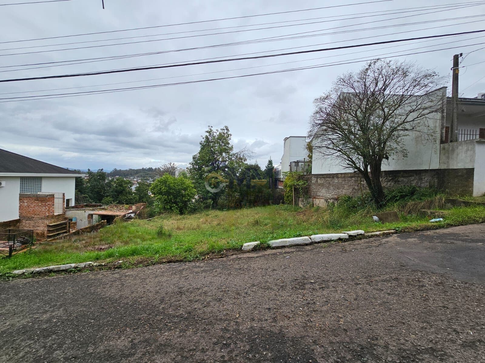 Terreno 541,65m² - No Jardim Mauá -Poucos Metros Da Dr. Mauricio Cardoso - Pronto Para Construir