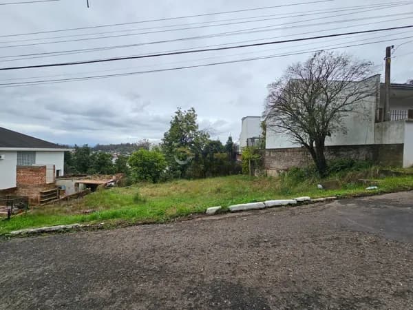 Terreno 541,65m² - No Jardim Mauá -Poucos Metros Da Dr. Mauricio Cardoso - Pronto Para Construir