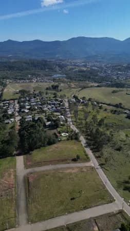 Terreno 302,51 m² – Loteamento Seidel – Nova Hartz Financiamento direto em até 72x | Pronto para construir |