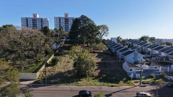 Terreno amplo com 2.945 m² em localização estratégica no Bairro Rondônia – Novo Hamburgo