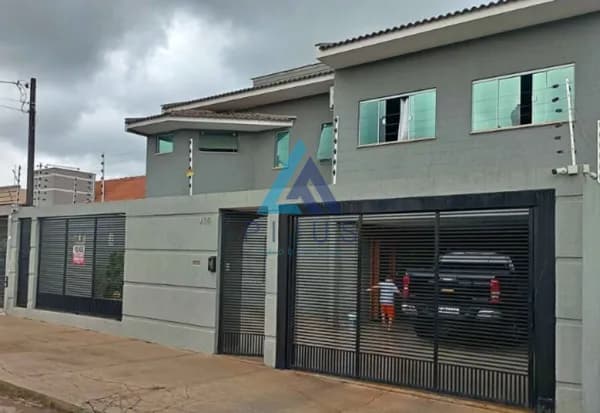 Casa em Jardim Alvorada, Cambe/PR