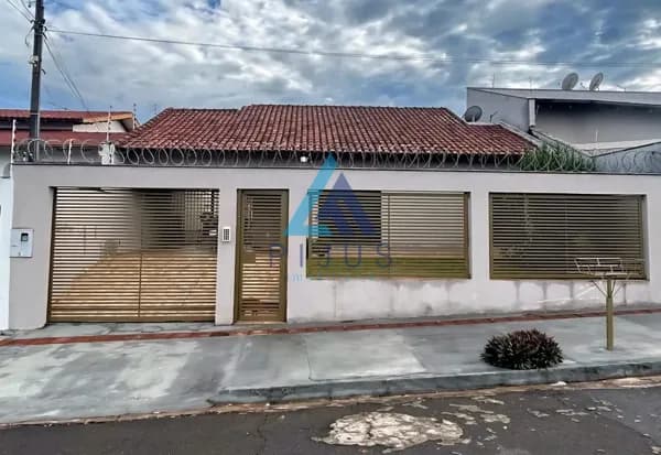 Casa Jardim Santa Monica, Londrina/PR