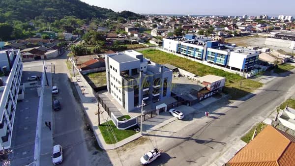 Apartamento com Suíte