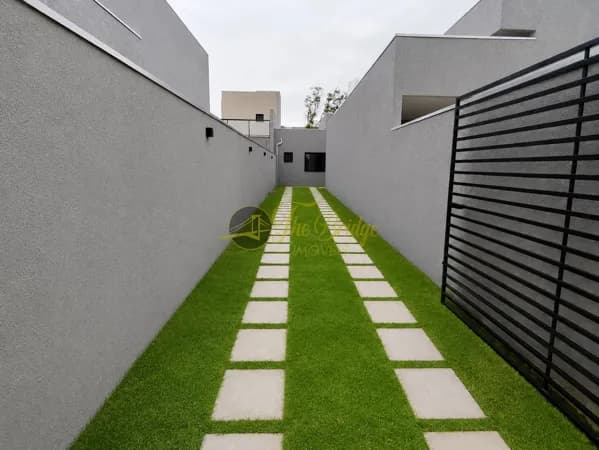 Casa com 2 Suítes em Matinhos