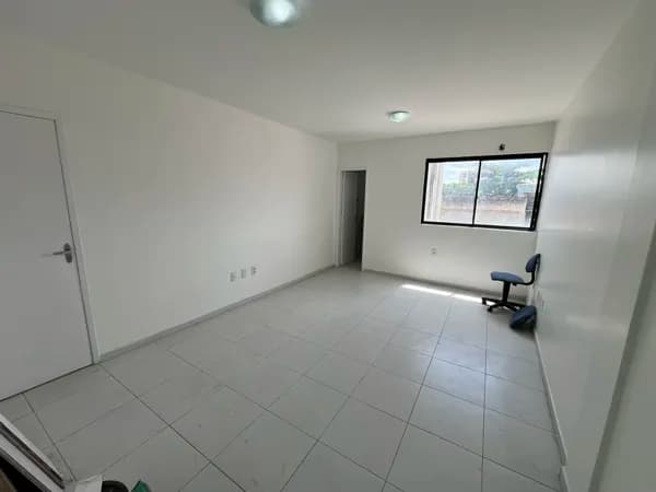 Sala comercial no Centro de Maceió com até 45m²