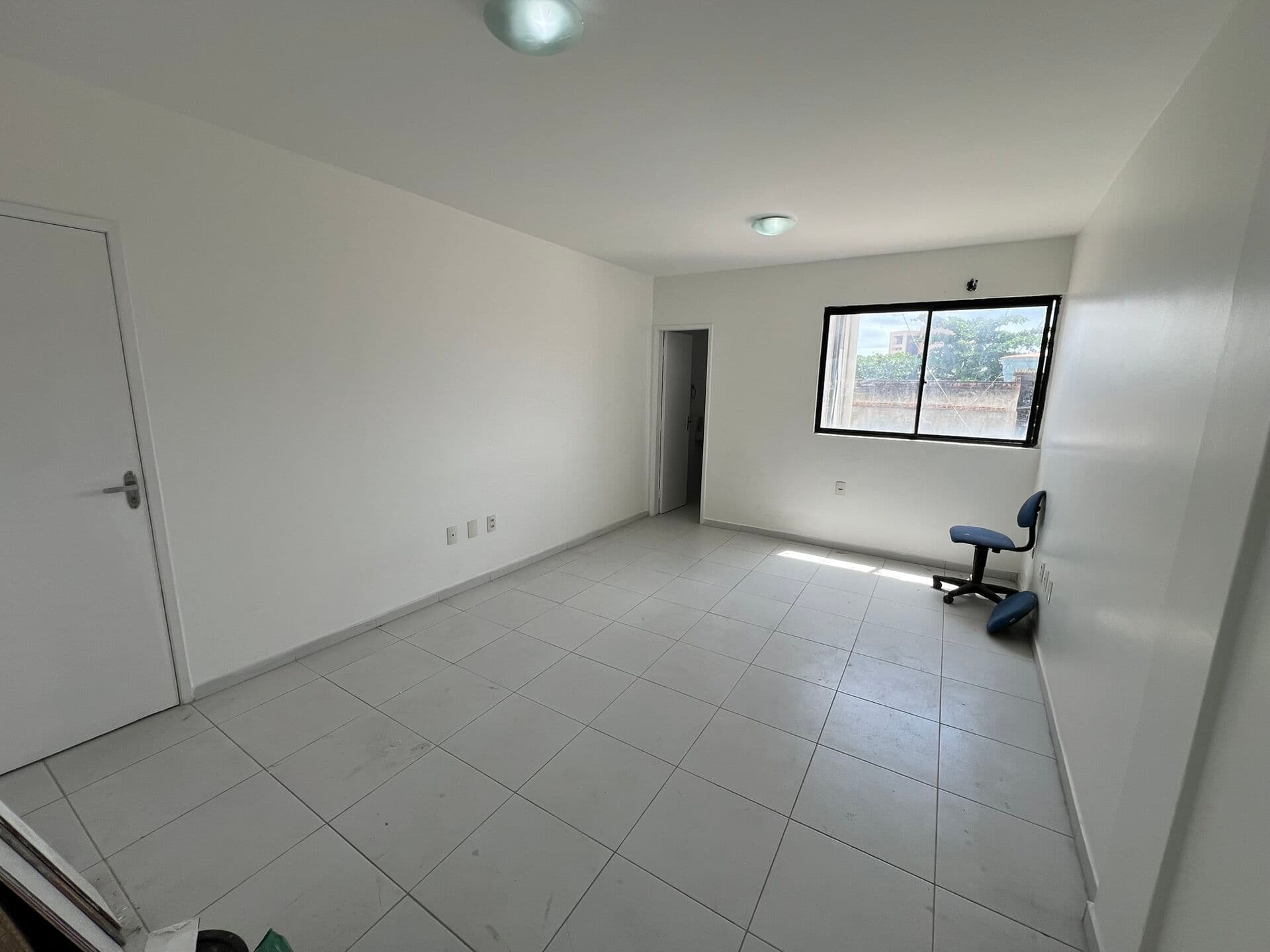 Sala comercial no Centro de Maceió com até 45m²