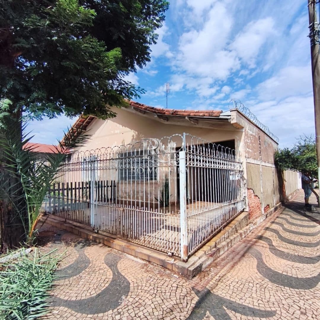 Apartamento em Vila Bancária, Leme/SP